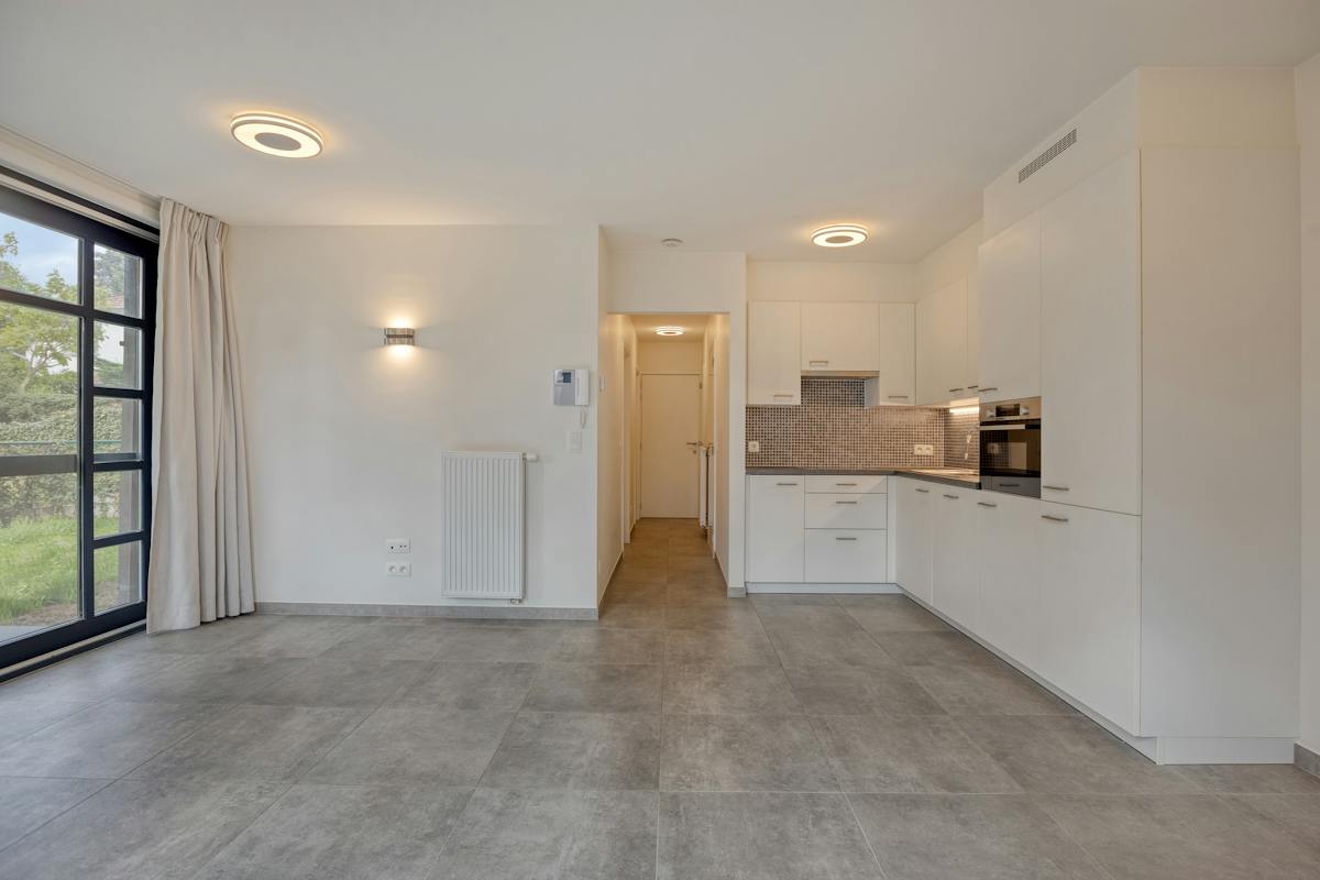 Appartement met 2 slaapkamers en tuintje in centrum Koksijde - foto 2