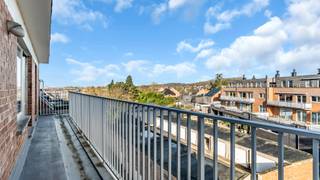Immo3000 biedt dit unieke duplex penthouse te koop aan op een toplocatie in Korbeek-Lo.Met een uitzonderlijke bewoonbare oppervlakte van maar liefst...