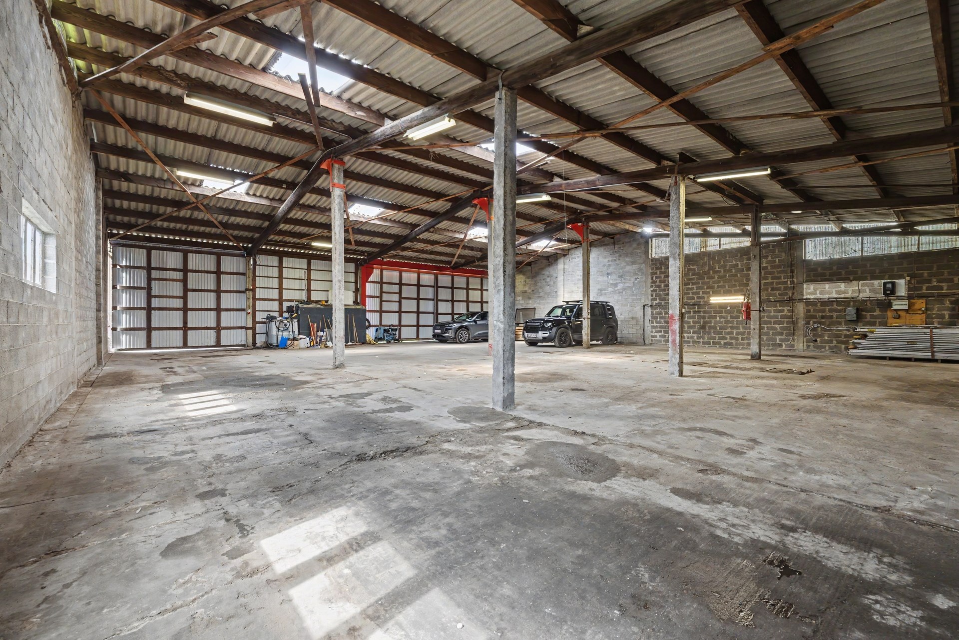 Charmante, gerenoveerde gezinswoning met hedendaagse loods van 400m² - foto 5