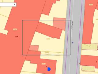 Op dit perceel grond staan momenteel 6 garages (op heden allen verhuurd). Er is mogelijkheid om een eengezinswoning te bouwen vrij van de...