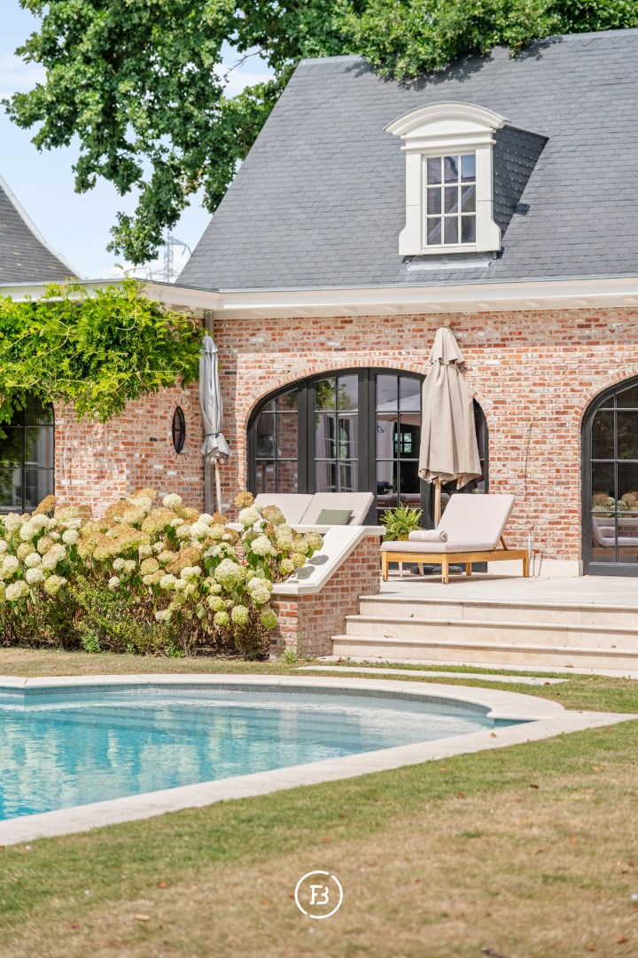 Franse villa met zwembad en poolhouse - foto 4