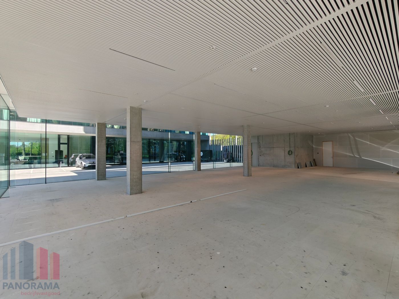 511 m² HIGH-END KANTOREN OP TOPLOCATIE LANGS DE E40 TE OOSTKAMP - photo 5