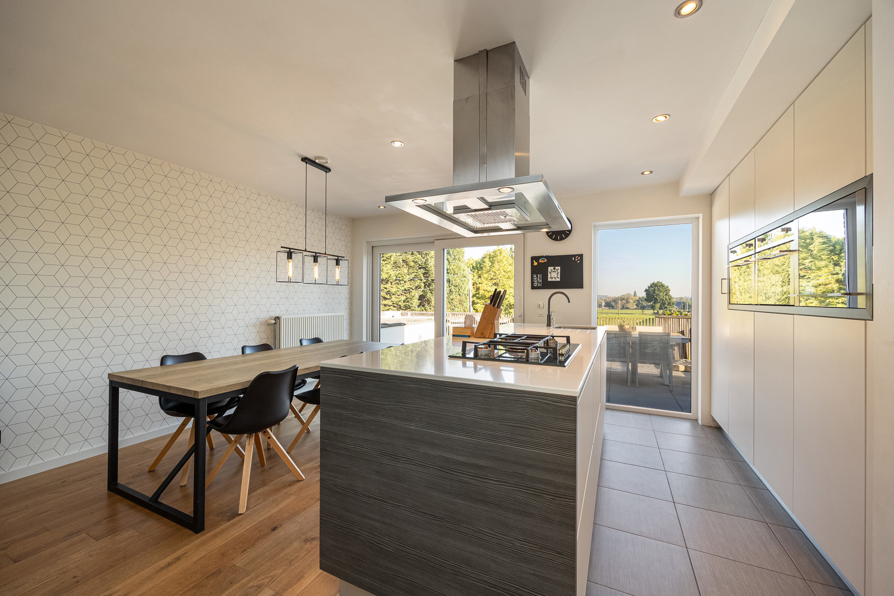 Ruime woning met garage en open uitzicht - foto 4
