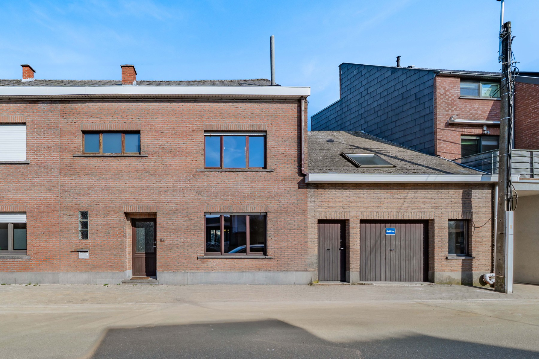 Grote woning in de dorpskern van Meerbeek - foto 1