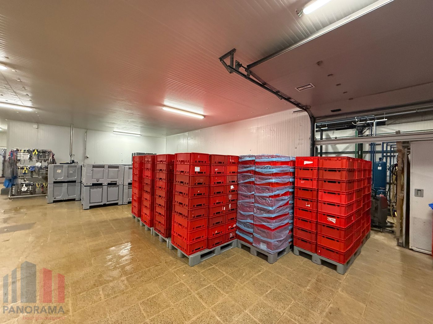 UITSTEKEND GELEGEN BEDRIJFSGEBOUW VLAKBIJ DE E40 TE AALTER - foto 4