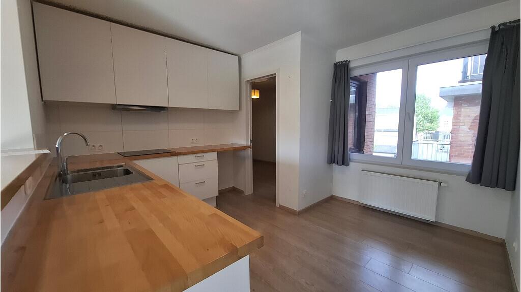 Comfortabel 2-slaapkamerappartement te koop in Torhout - photo 4