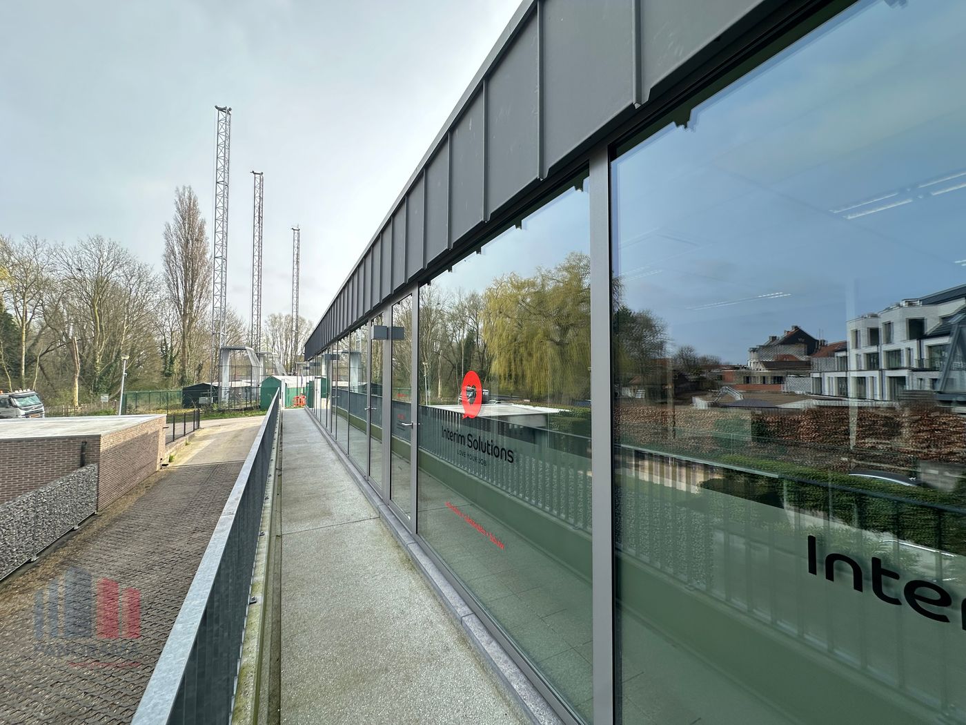 65 m² instapklaar kantoor langs de bedrijvige Meensesteenweg - foto 2