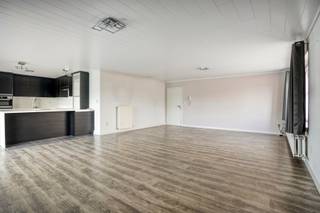 Op een vlot bereikbare ligging naast de Hanuitsesteenweg 171 in Landen, een regio die het beste van twee werelden combineert: landelijke rust én...