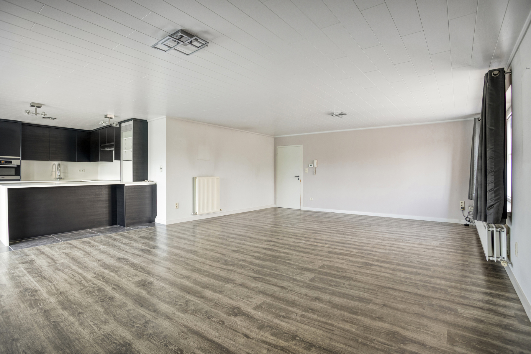 Ruim en fris appartement met 2 slaapkamers te Landen - foto 2