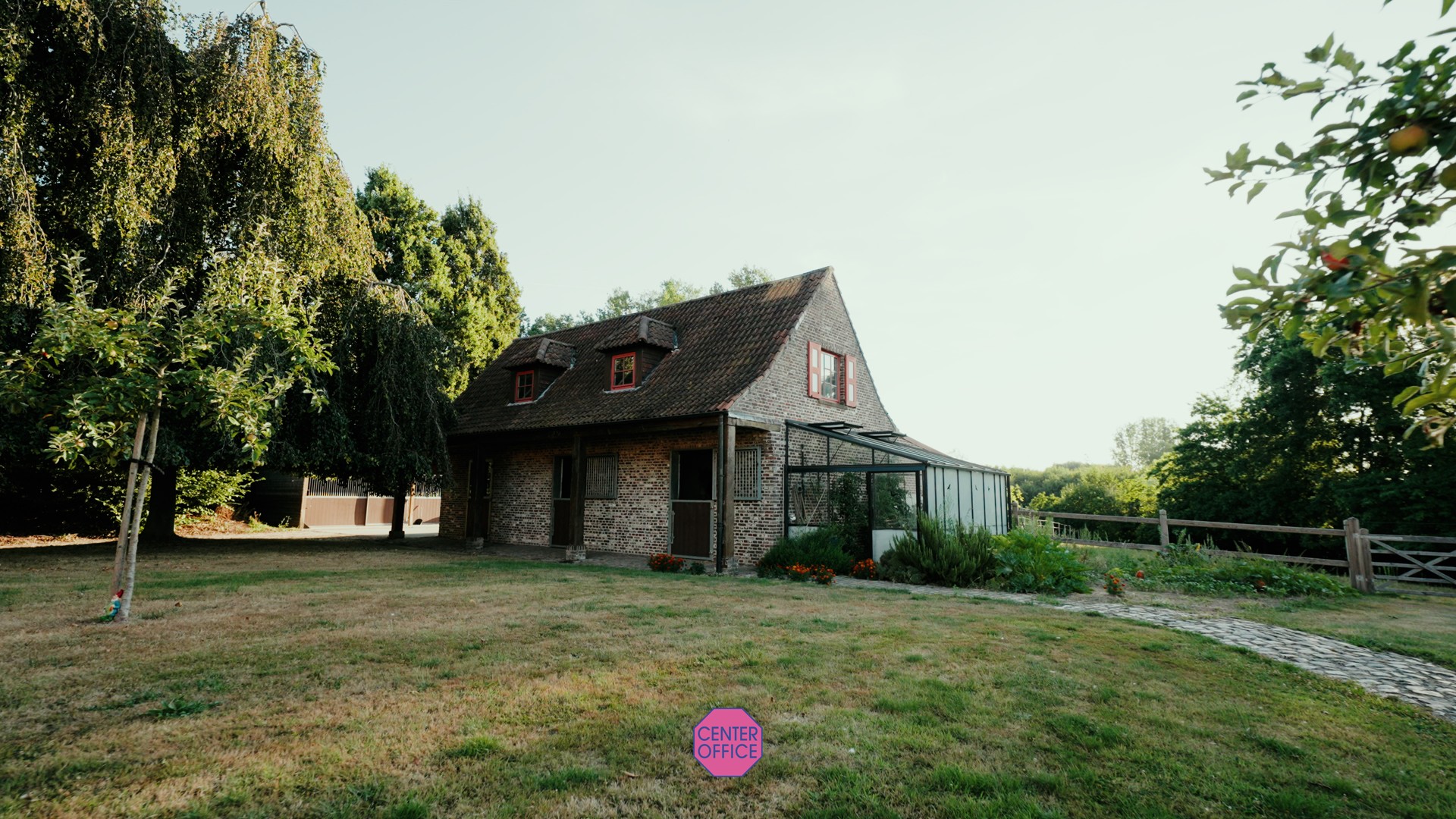 Prachtige hoeve met stallingen op bijna 9ha - foto 5