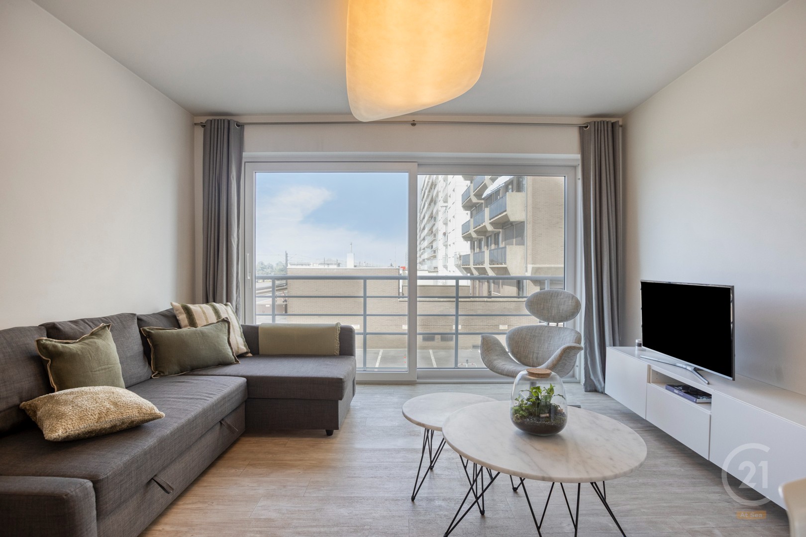 Instapklaar appartement met zijdelings zeezicht op toplocatie in Middelkerke - foto 4