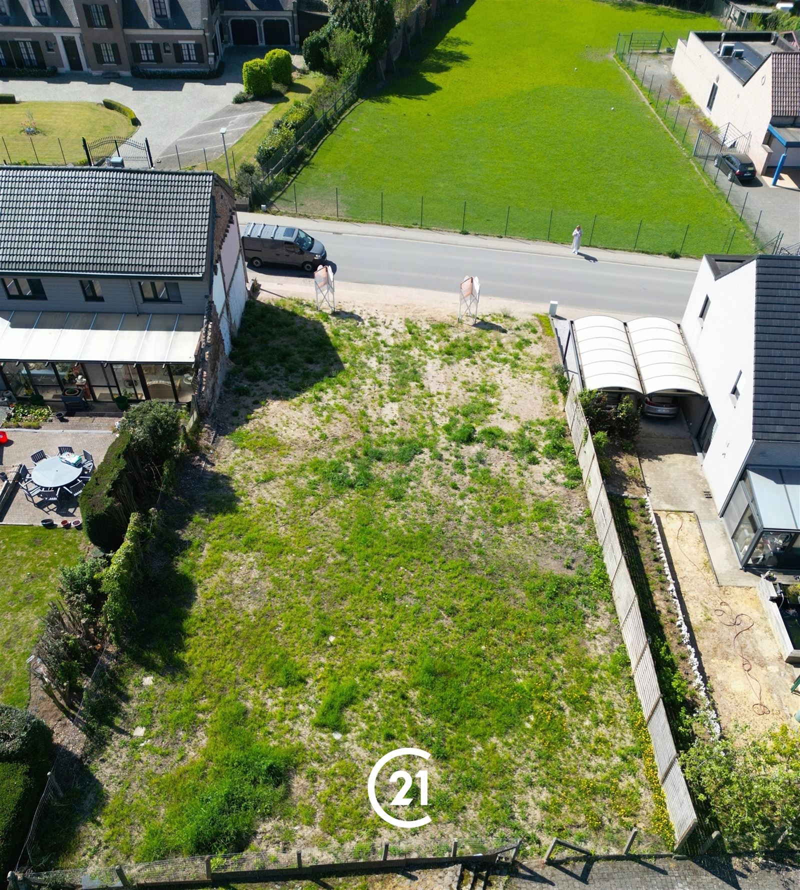 Bouwgrond voor half open bebouwing op toplocatie - foto 4