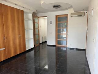 Commercial for rent in Wichelen