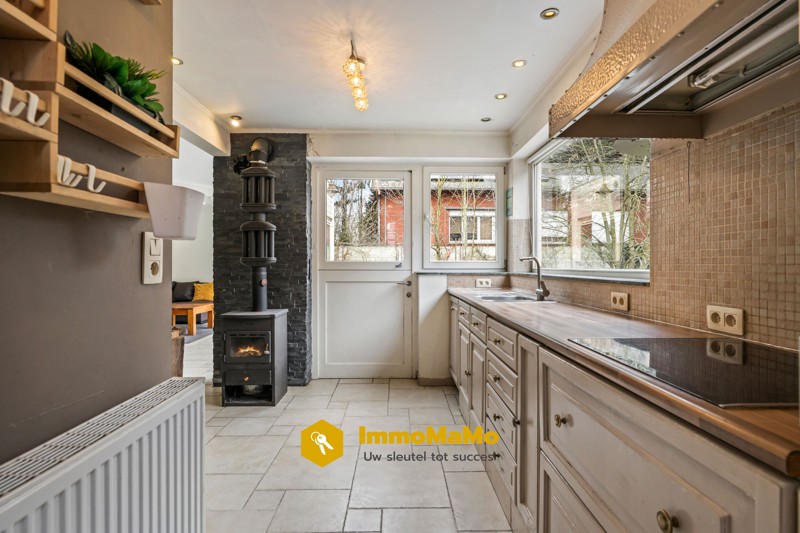 VRIJSTAANDE WONING MET OPEN ZICHT TE KOOP IN WACHTEBEKE (LOCHRISTI) - foto 4