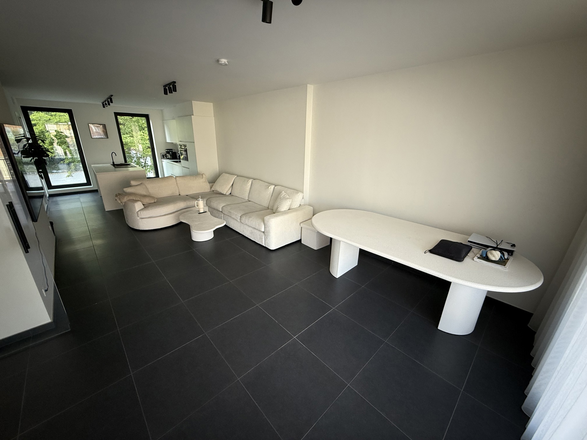 Recent duplexappartement in het centrum van Strombeek - foto 2