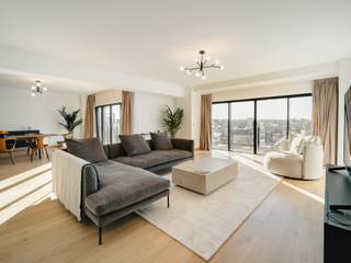 Op de Louizalaan, in het hart van Brussel, in een volledig gerenoveerd gebouw, biedend een conciërge, gestoffeerd appartement gelegen op de...