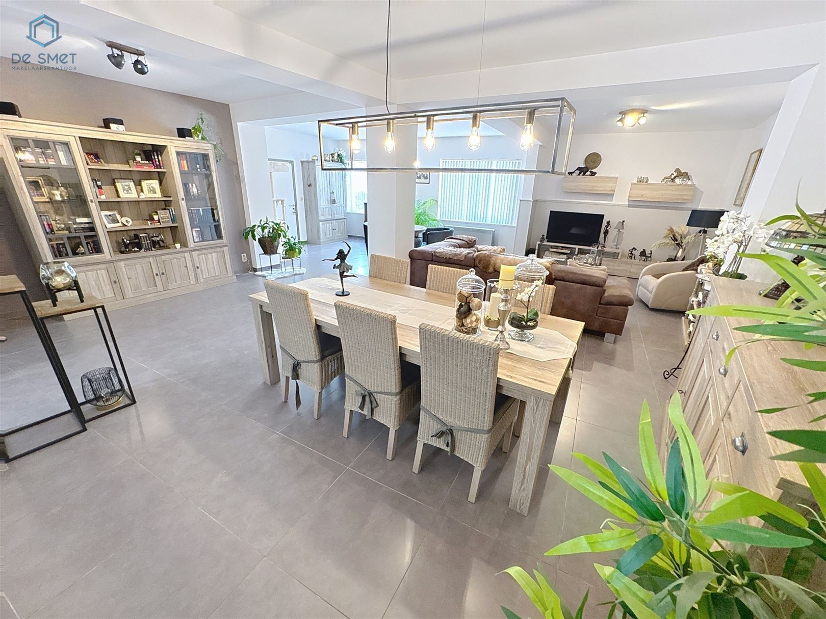 Instapklaar Gelijkvloersappartement met Terras, 2 Slaapkamers en Parkeerplaats in Goeferdinge - foto 1