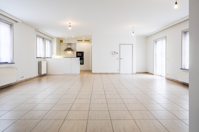 Roeselare :  UNIEK GROOT, centraal, ruim en lichtrijk appartement op toplocatie – 143m² woonoppervlakte! - foto 2