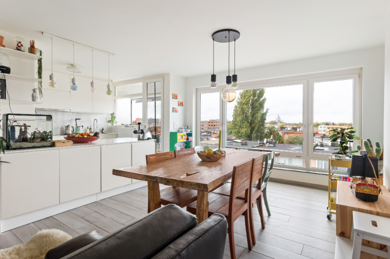 Instapklaar &amp; volledig gerenoveerd ruim APP met 2 SLK, terras &amp; autostaanplaats - foto 5