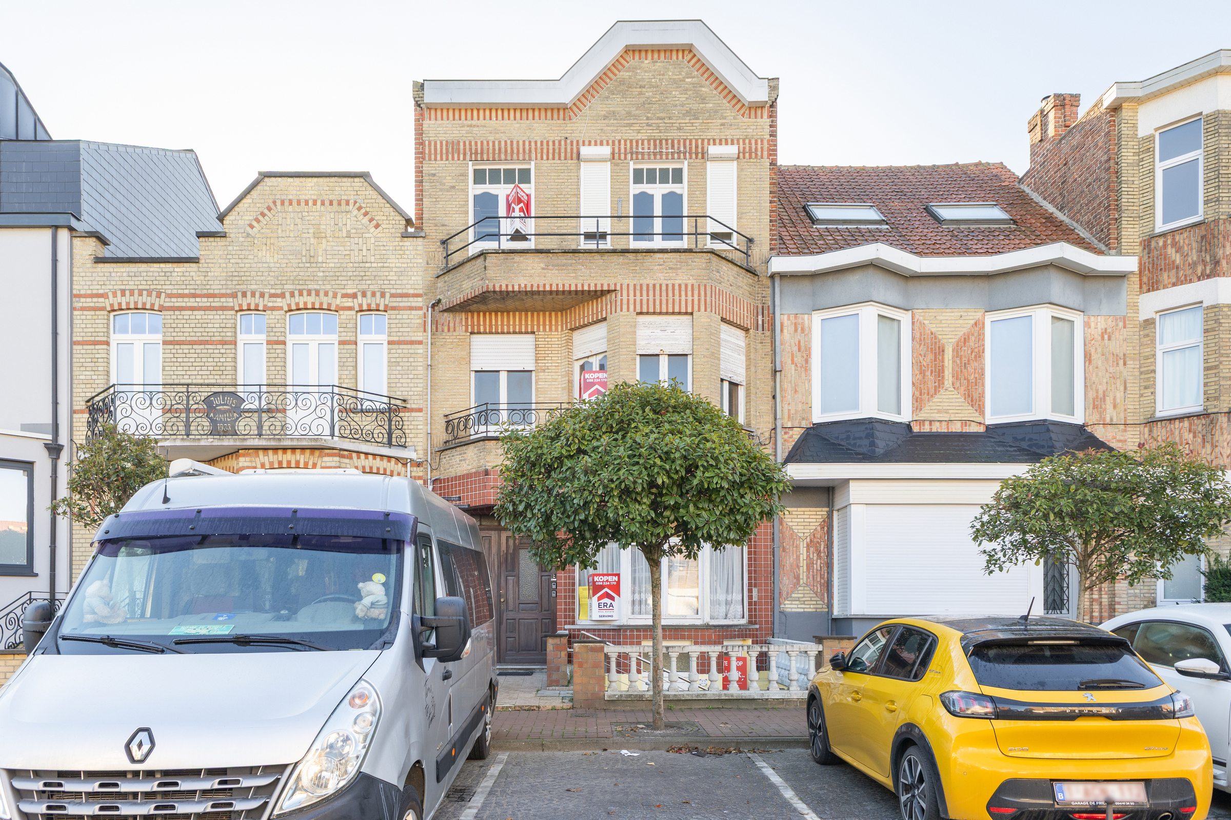 Apartment for sale in De Panne with 4 bedrooms - photo 3