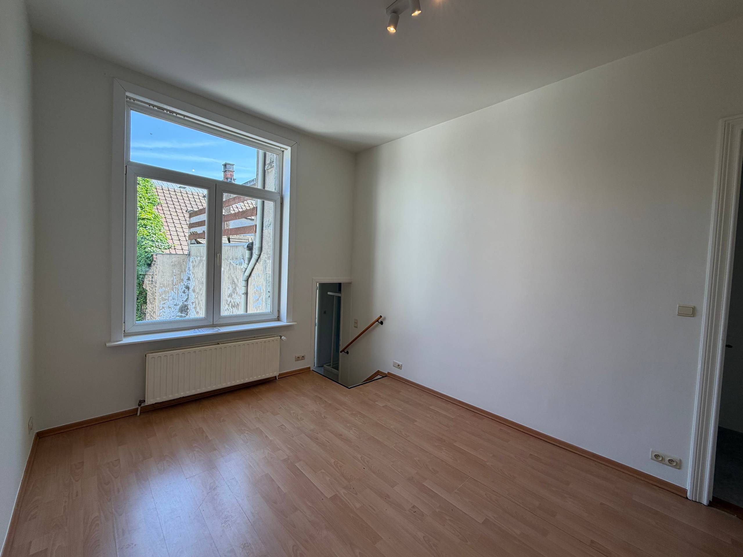 Ruime 1 slaapkamerappartement te huur in het hartje van Oostende - foto 5