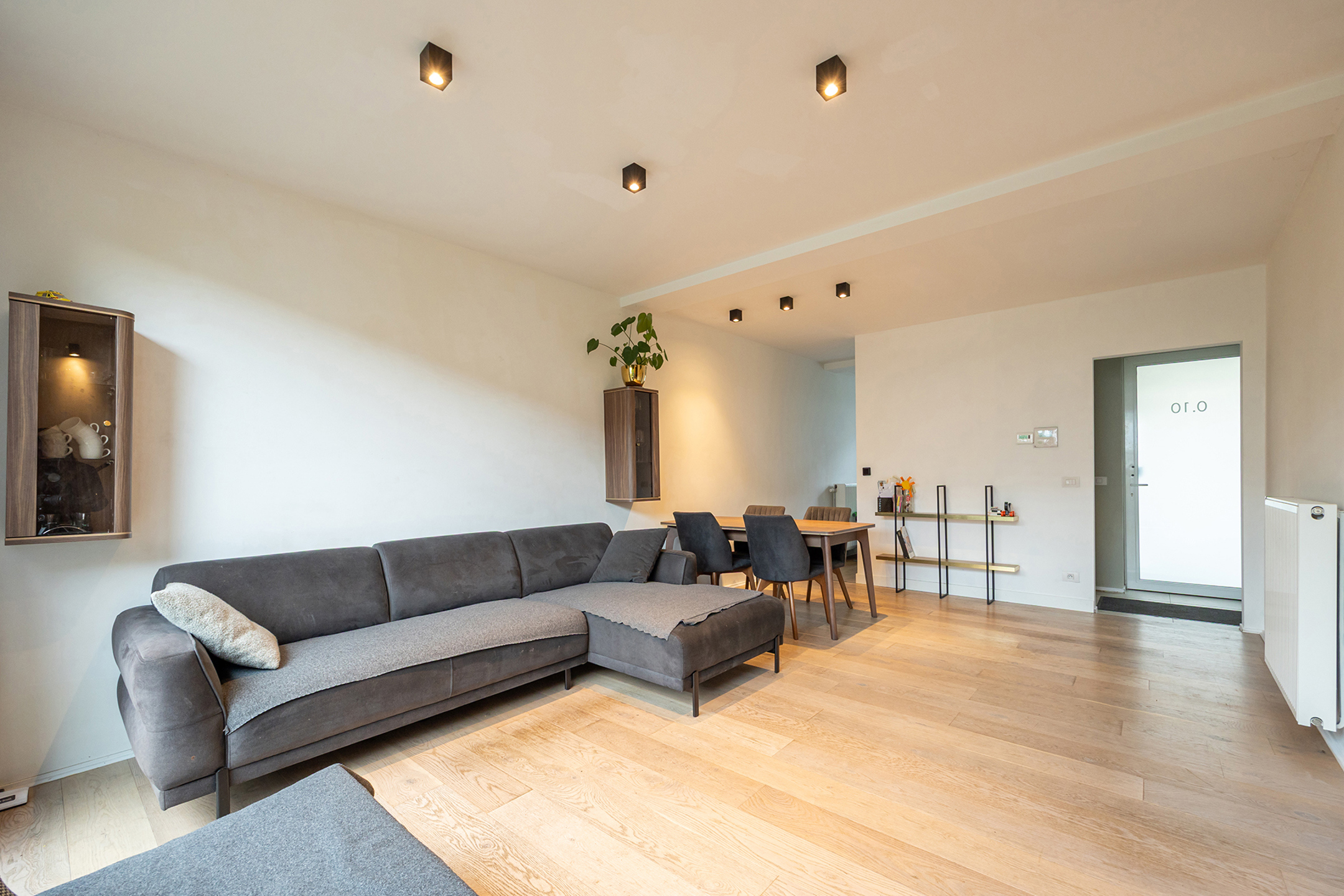 Gezinswoning met tuin in Melrose Park - foto 4