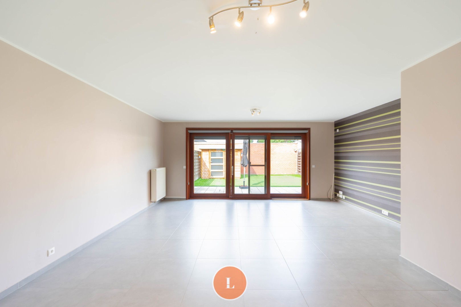 Instapklare woning met 3 slaapkamers en garage in Menen! - foto 2