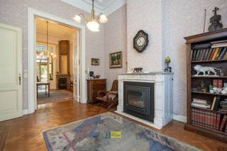 Welkom in de Zurenborg wijk te Berchem. In deze wijk met de meest unieke woningen van Antwerpen hebben wij het genoegen u dit prachtig, te renoveren...