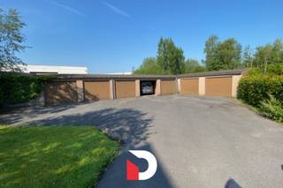 Garage à louer à Oostkamp