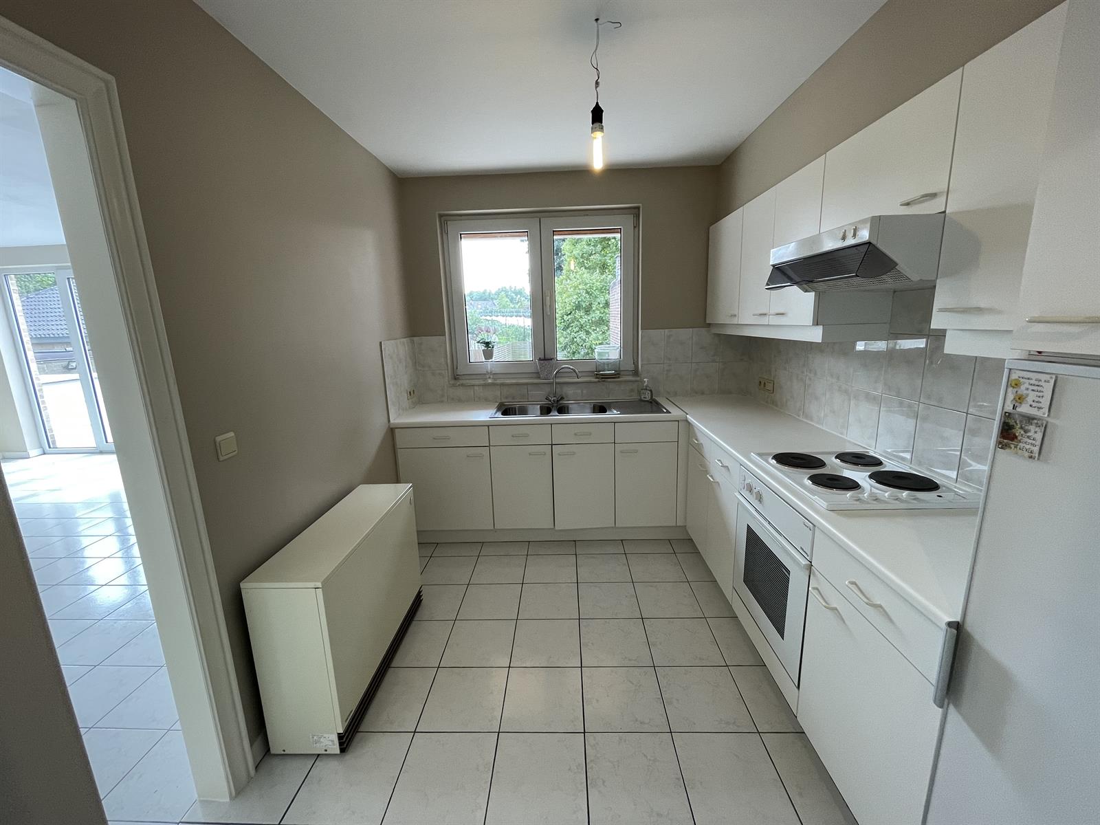 LEDE - Ruim appartement vlakbij het centrum - foto 5