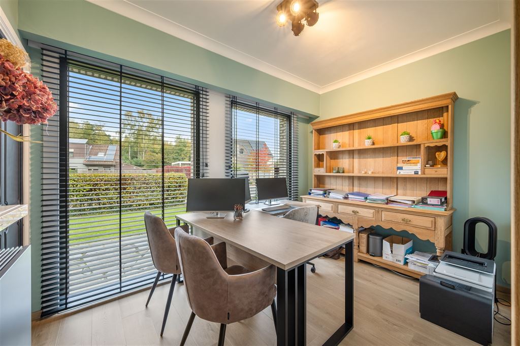 Woning met paardenaccommodatie op ca. 1,8ha te Stekene - foto 4