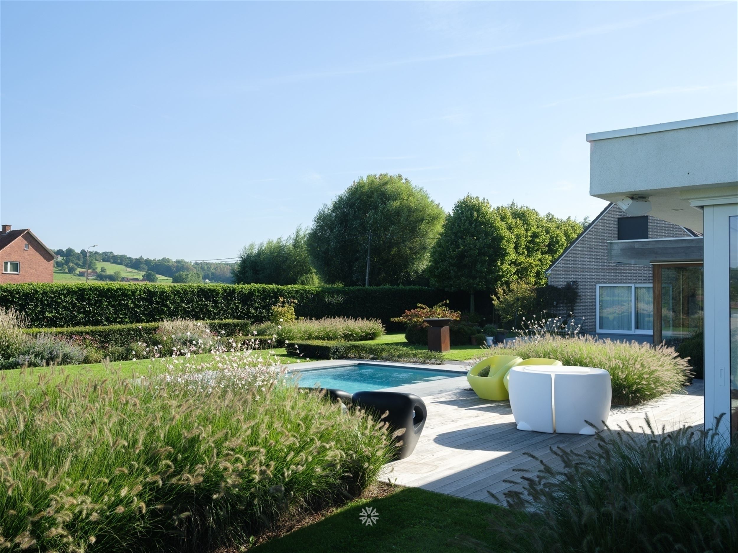 Tijdloze villa met zwembad en panoramisch uitzicht in Frasnes-lez-Anvaing - foto 4
