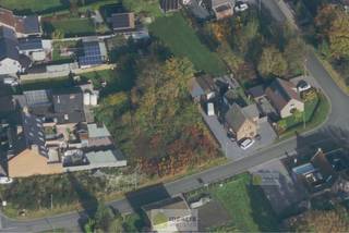 Deze knappe kavel, (LOT 2), met een oppervlakte van 5a 27ca, gelegen in het gegeerde Lindel bevindt zich in een rustige en aangename...