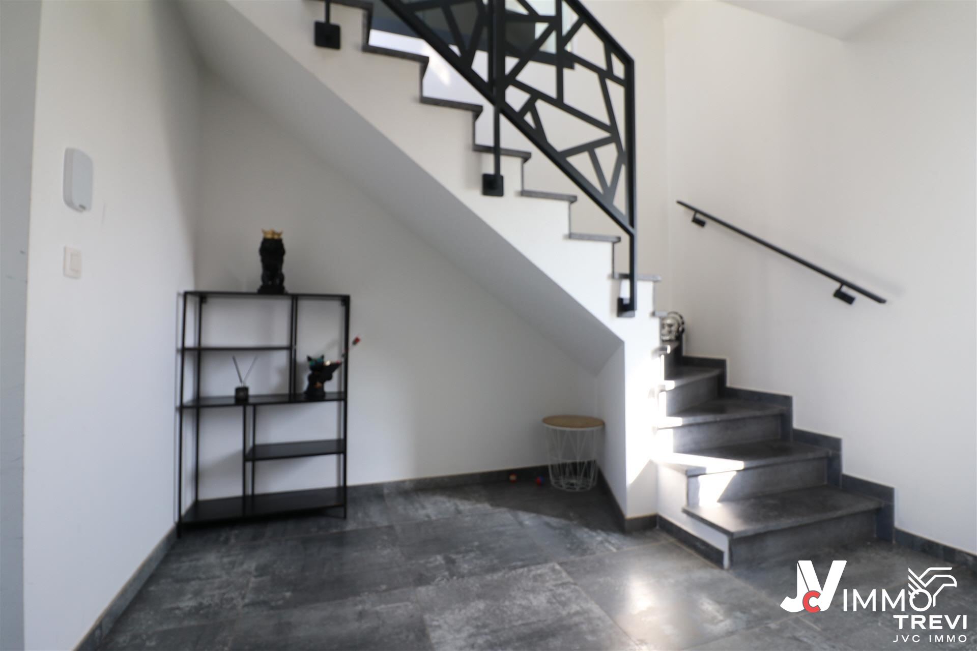 Appartement te huur in Juprelle met 2 slaapkamers - foto 2