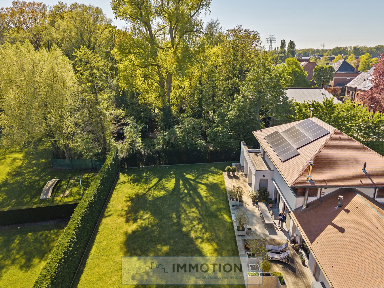Stijlvolle villa met luxueuze afwerking en zonnige tuin ! Kijkdag met richtprijs - foto 4