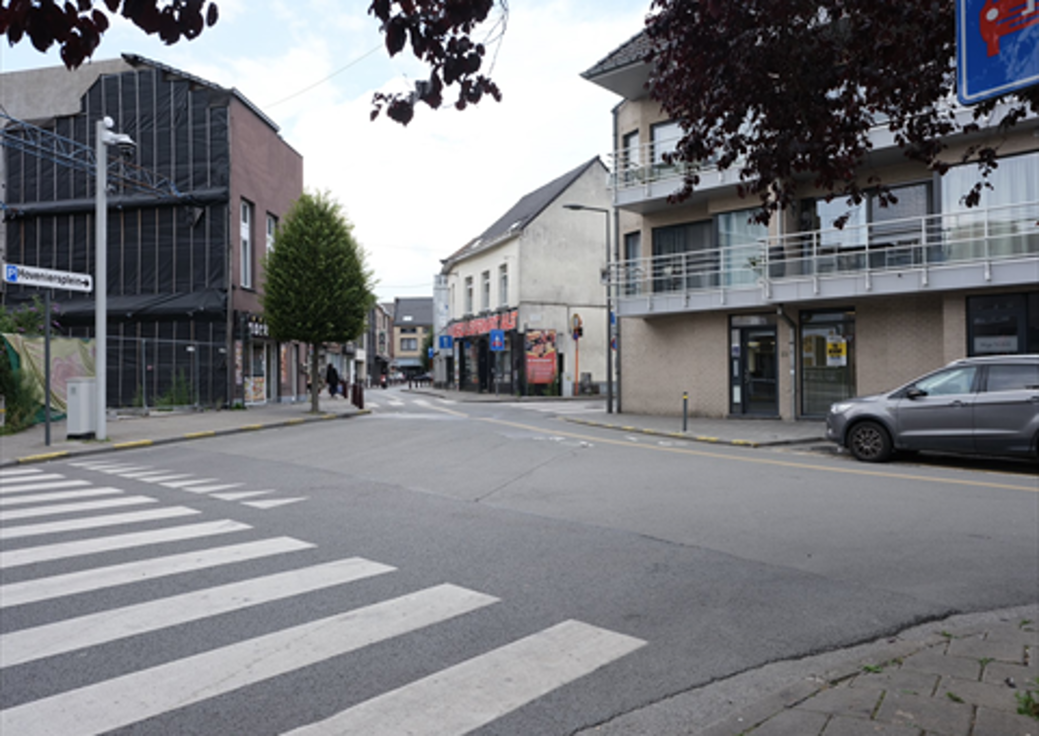 Centraal gelegen gelijkvloerse kantoorruimte te Aalst - foto 2