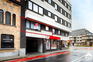 [[ DIT PAND NEEMT DEEL AAN DE ERA OPEN HUIZEN DAG OP 6/12 VAN 13:00 TOT 14:00 ]]Ben je op zoek naar een instapklaar appartement (EPC-label C) met...