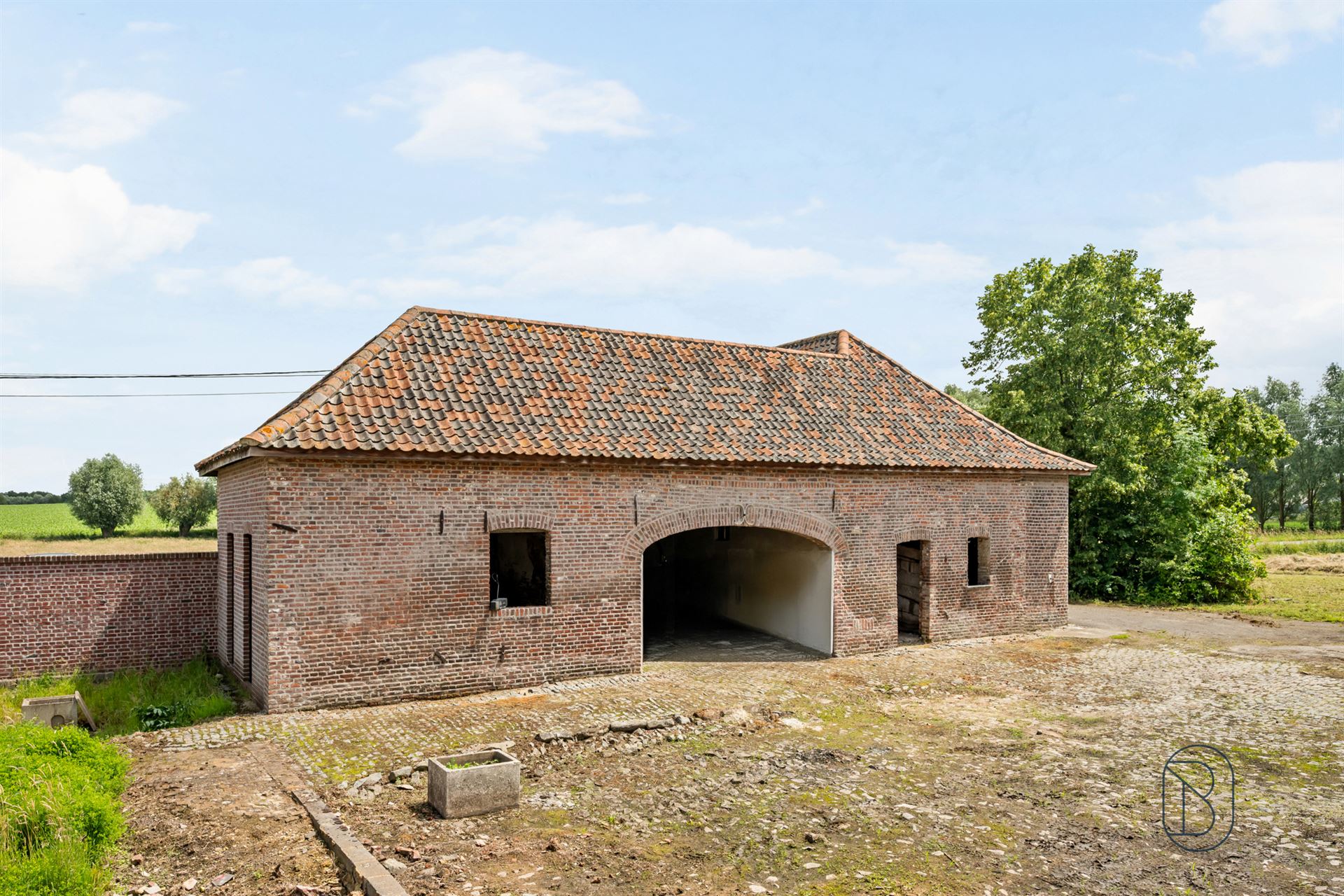 Prachtig gelegen vierkantshoeve met zichten op 2,45 hectare - foto 5