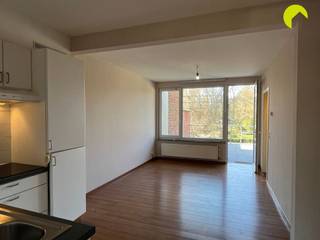 Dans le centre de Hove, dans un endroit calme, vous trouverez ce bel appartement d'une chambre à coucher avec une grande terrasse à...