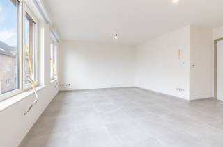 Ben je op zoek naar een opbrengsteigendom met drie appartementen in Kemzeke (Stekene)? Lees dan zeker verder!Dit opbrengsteigendom is gelegen nabij...