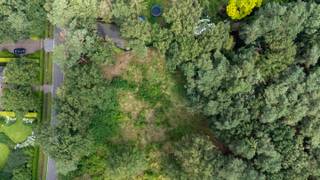 Rustig gelegen bouwgrond voor een open bebouwing op een perceel van 4.328m². Deze bouwgrond biedt de perfecte combinatie van rust en...