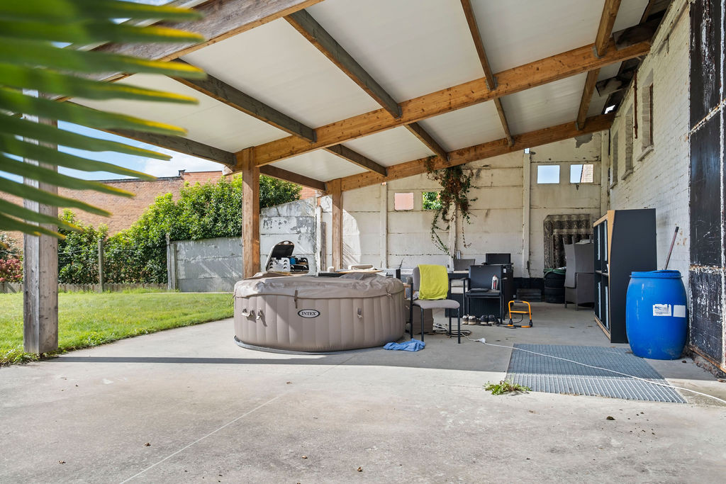 Ruim woonhuis met ruim magazijn op 908m²! - foto 4