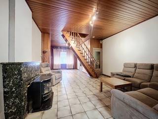 Charmante stadswoning met 3 SLPK én Tuin, nabij het centrum!Op zoek naar een instapklare stadswoning op toplocatie? Deze mooie woning bevindt zich op...