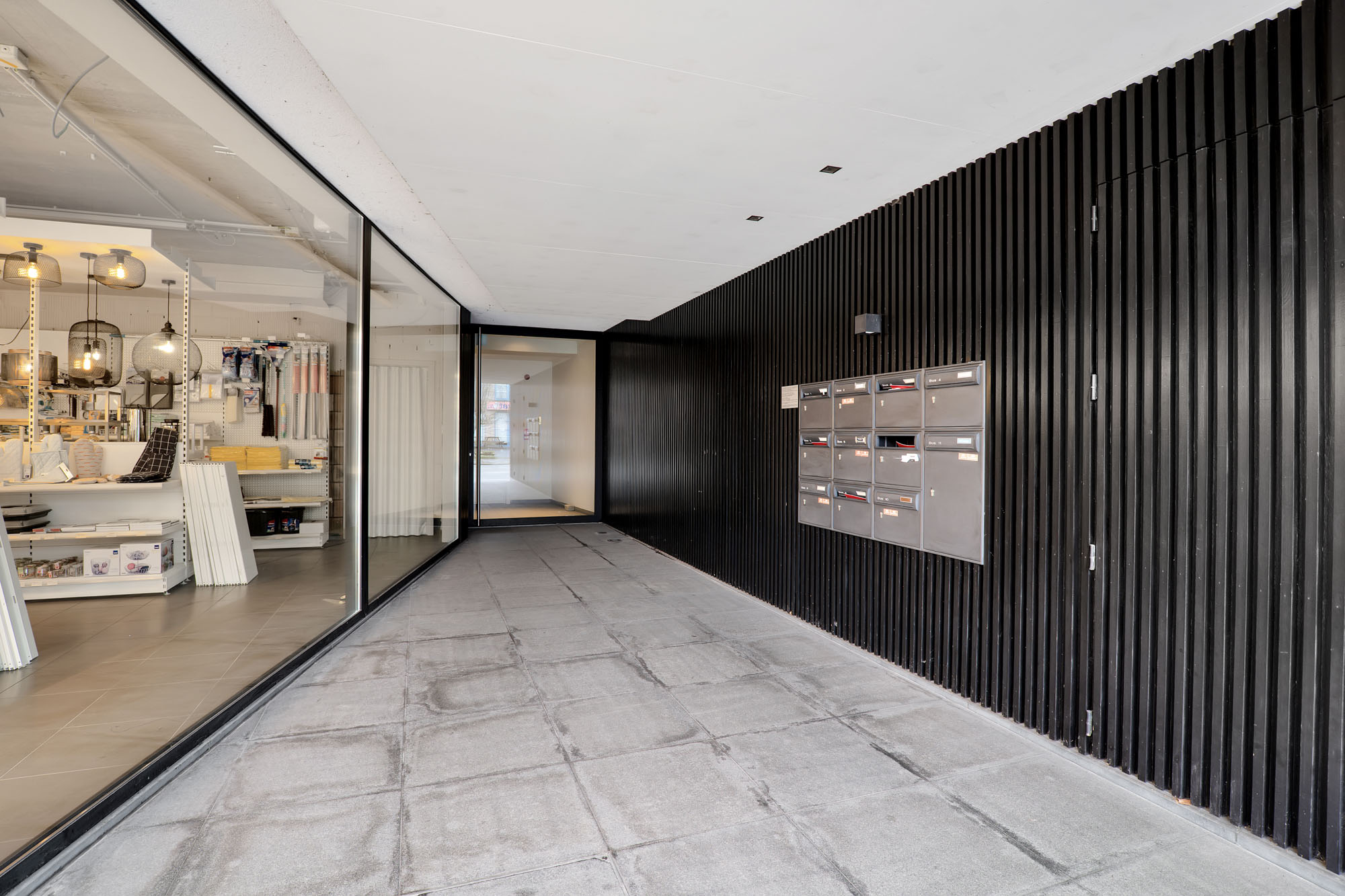 Instapklaar 1-slaapkamerap. met autostaanplaats in Astene - foto 3