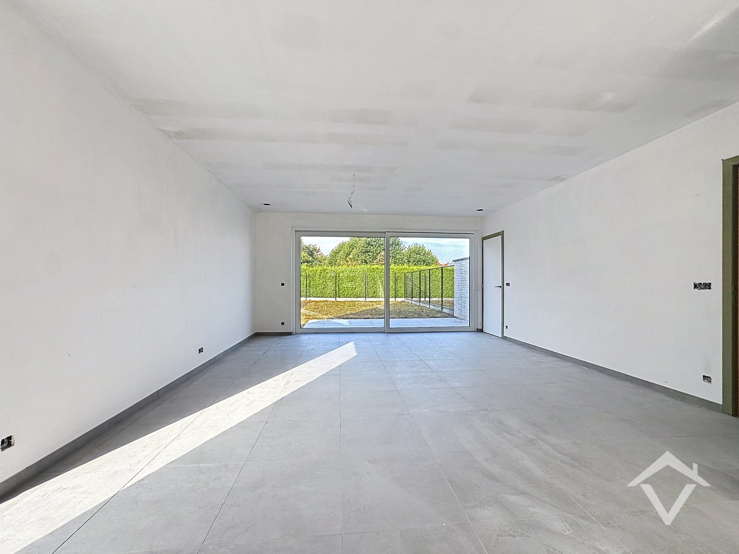 Nieuwbouwwoning met 3 slaapkamers in centrum Koekelare - foto 5