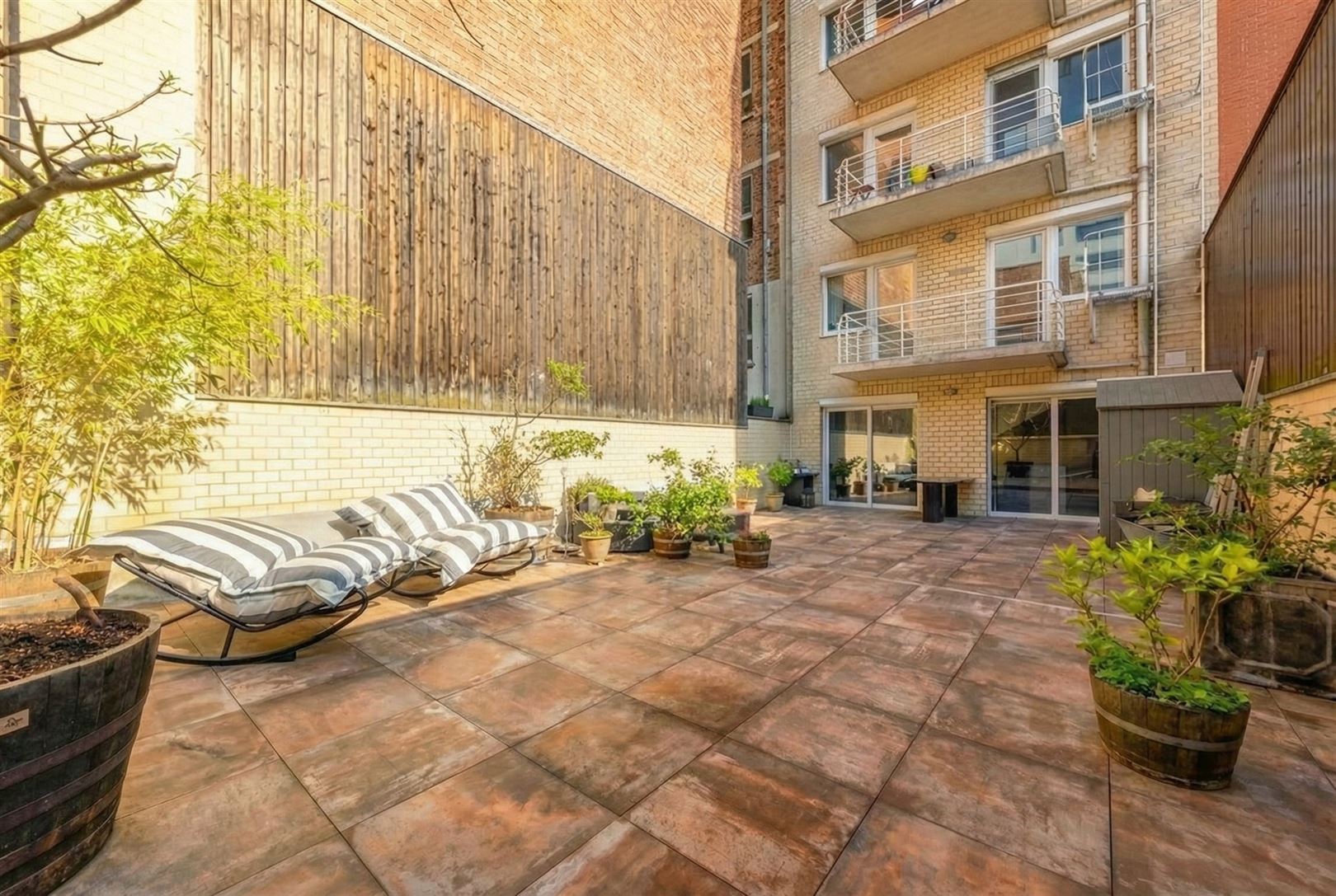 Apartment for sale in Antwerp with 3 bedrooms - photo 2
