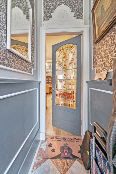 KNUSSE EIGENDOM MET ENKELE AUTHENTIEKE MATERIALEN, TOF TERRAS MET OVERDEKTE BUITENKEUKEN - photo 2