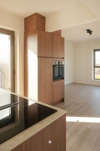 SINT NIKLAAS Looking for a cozy, renovated apartment in the heart of the city? Then this charming apartment is exactly what you are looking for! Some...