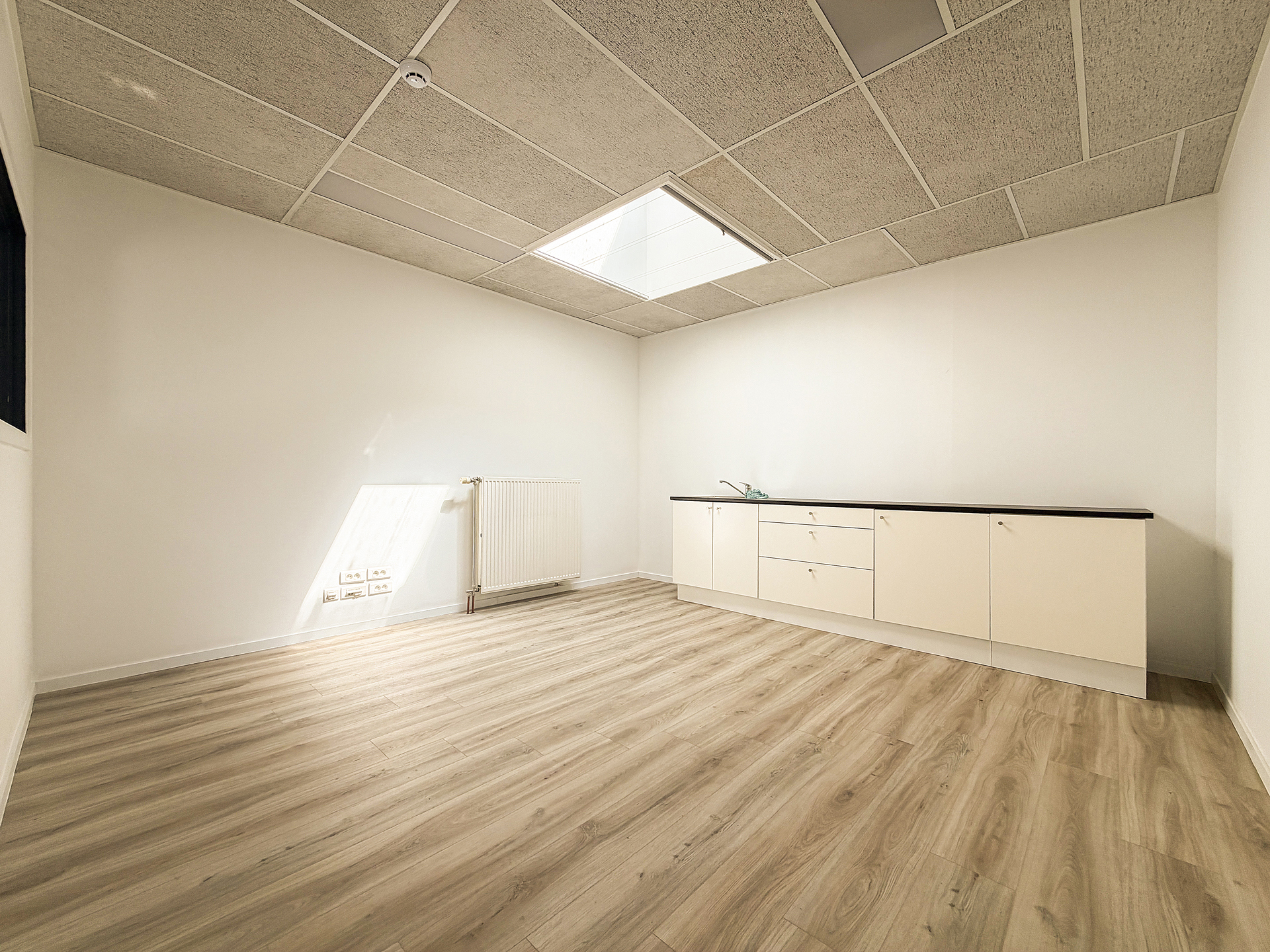 Commercial à louer à Turnhout - photo 4