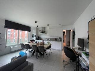 APPARTEMENT OP DE EERSTE VERDIEPINGKIJKMOMENT OP DINSDAG 26/08 OM 18U, ENKEL INSCHRIJVEN VIA MAIL NAAR MINTJENSVERHUUR@IMMOPOINT.BE, BEDANKT VOOR UW...